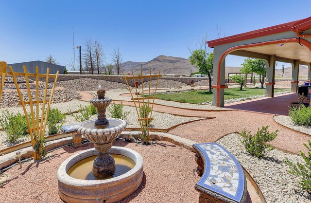 Walk to State Park: Secluded Retreat in Las Cruces