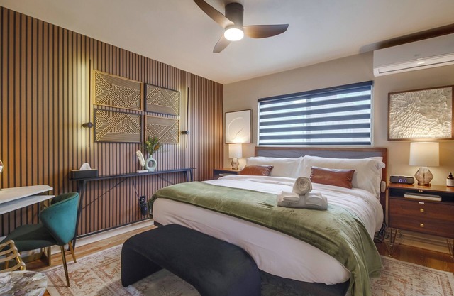 Walkable Hillcrest Gem - Cafés, Bars & Balboa Park - Landing Pad in San Diego