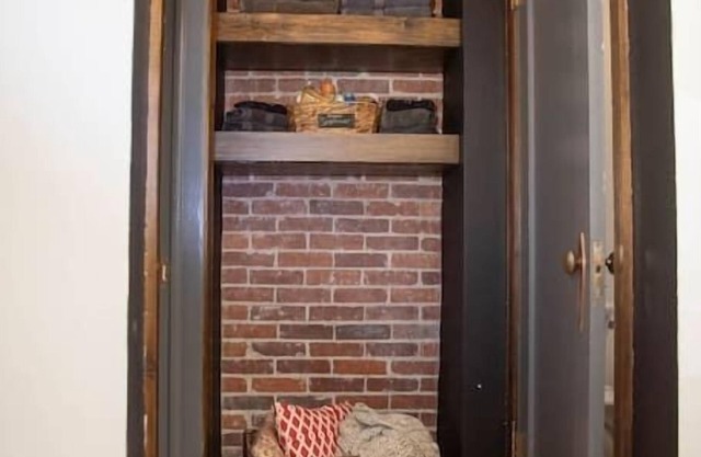 Walkable + Lively Neighborhood! | Close to Campus