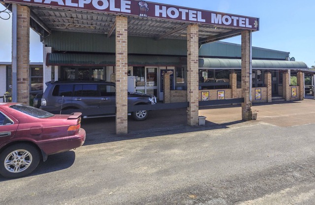 Walpole Hotel Motel