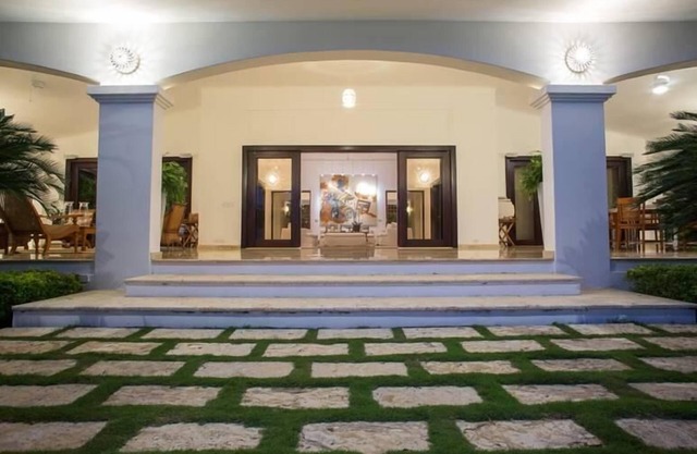 Water Front Villa, Teeth of the Dog Golf Views