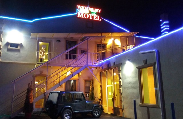 Waterbury Motel