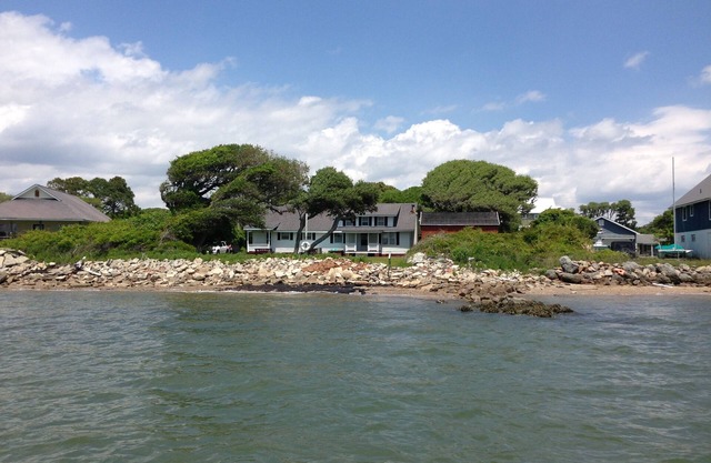 Waterfront! Enjoy Fishing Cape Lookout & Shackleford Banks- Pet Friendly