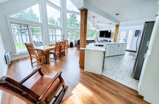 Waterfront home close to All National Park Beaches in West Covehead