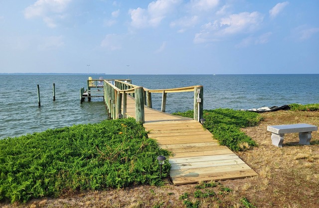 Waterfront Home With Million Dollar Bay & River Views!