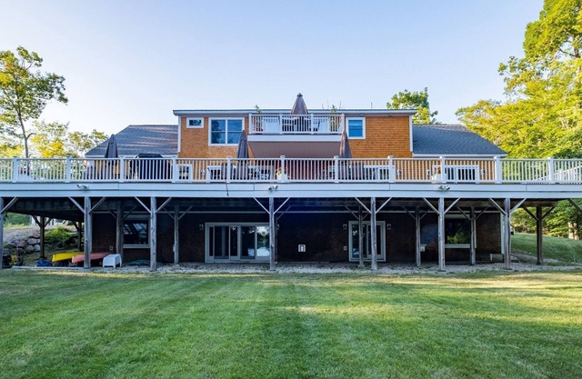 WATERFRONT ON LONG LAKE