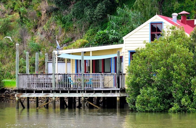 WATERLINE ~ Absolutely Waterfront!