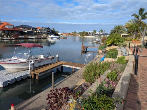 Waterside Hideaway