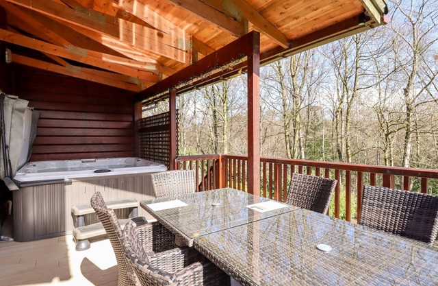 Watersview Lodge