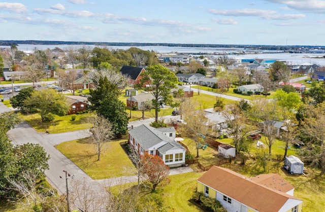 Welcome to Flat on Fifth! Downtown Swansboro