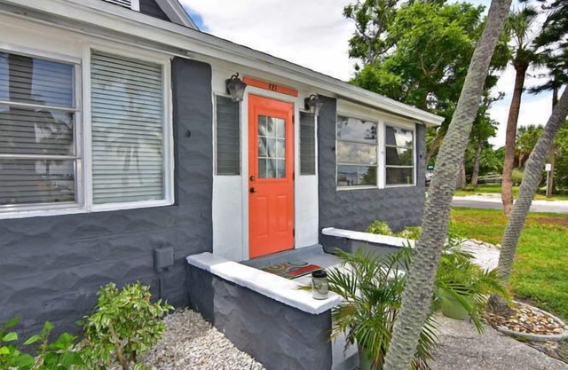 Welcome To Paradise!