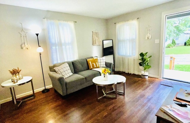 Welcome to Take It Easy! Relax & Enjoy it!