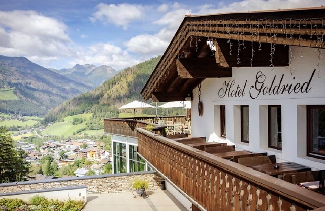 Wellnessapartment by Interhome