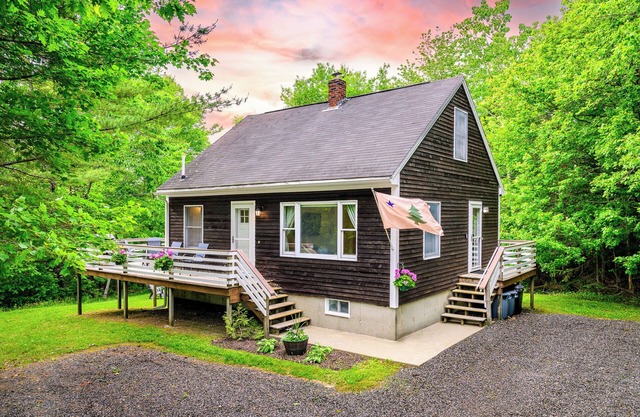 Weskeag Cottage - Arcade, Fire Pit, Clean, Bright, Nearby Coastal Activities