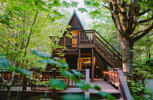 Whispering Timber by Stay in Nest -A Frame/Hot Tub