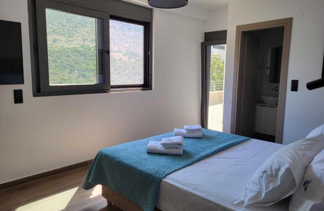 White Boutique Homes - Euphoria