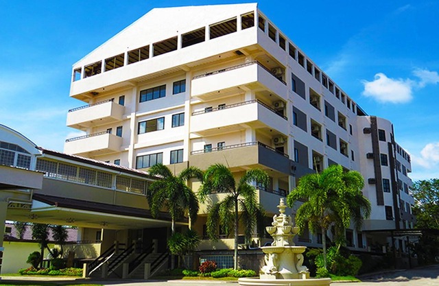 WhiteWoods Convention & Leisure Hotel