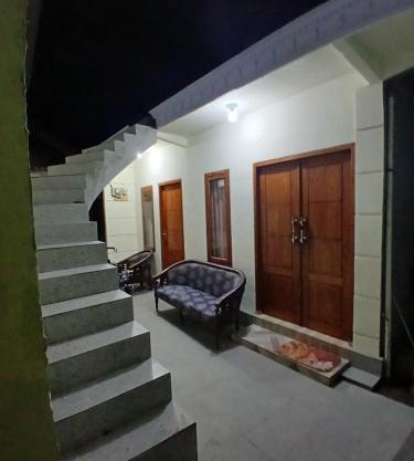 Widodaren Homestay twin bed