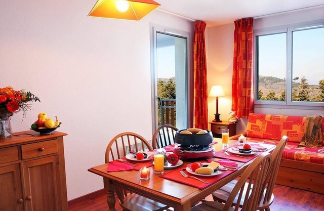 Wifi, 100m from ski slopes, fitness, swimming pool, sauna, ski locker, 37m², Ax-Les-Thermes