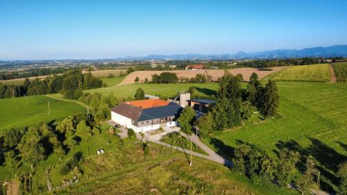 Wildkraut´s Kräuterbauernhof - Ferienwohnung