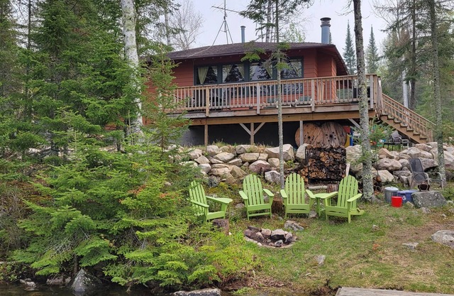 Wolfe's Den: Lakefront 3-bedroom Cabin On Wakemup Narrows Lake Vermilion MN