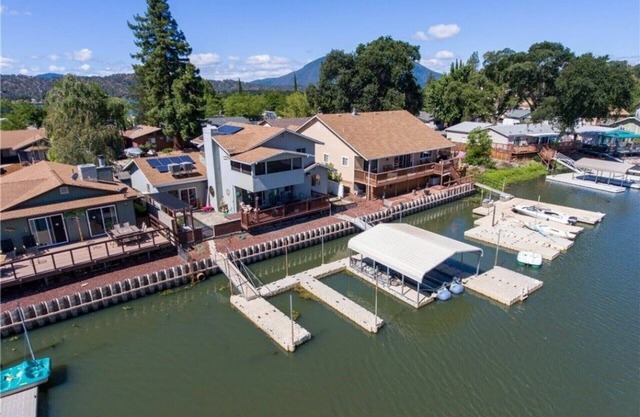 Wonderful 3BD 3BA Smarthome w/multiple decks and large dock!