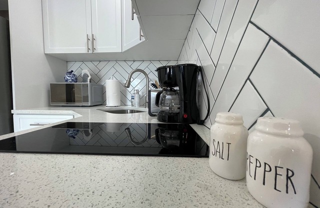 Wonderful apartment near the Airport, Beaches and Downtown