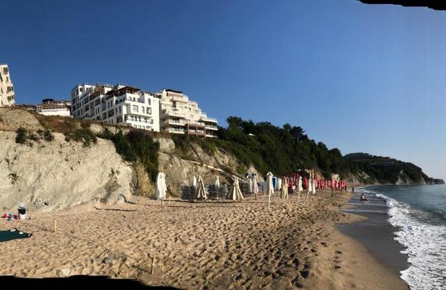 wonderful one bedroom appartment first line to the sea