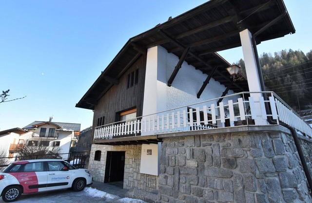 Wonderful private villa for 8 people with WIFI, TV, terrace, pets allowed and parking
