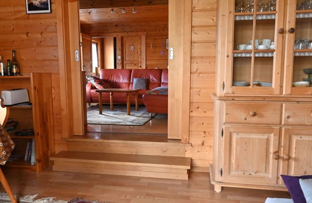 Wonderful private villa for 5 people with WIFI, TV and balcony