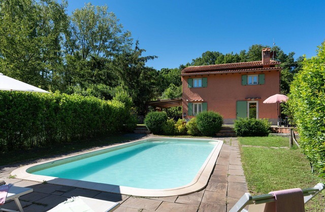 Wonderful private villa with private pool, WIFI, A/C, TV, patio, panoramic view and parking