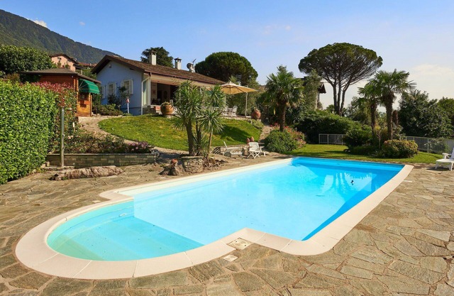 Wonderful private villa for 6 people with WIFI, A/C, private pool, TV and terrace