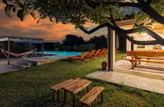 Wonderful private villa with private pool, A/C, WIFI, TV, terrace, pets allowed and parking