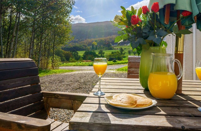 Wonderful villa for 4 guests with TV, pets allowed and parking