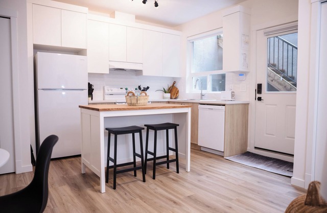 Woodland Retreat - Family Friendly 1 Br Suite