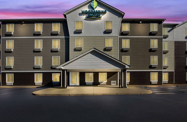 WoodSpring Suites Columbus Southeast