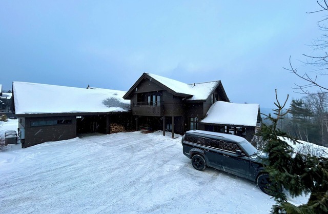 World-Class Mountain View Villa @ Trapp & Stowe with Exclusive Amenities