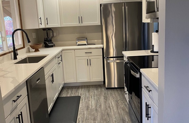 Worthington Dr Sw acreage