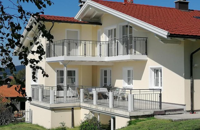 Wunderschöne Ferienwohnung mit Seeblick