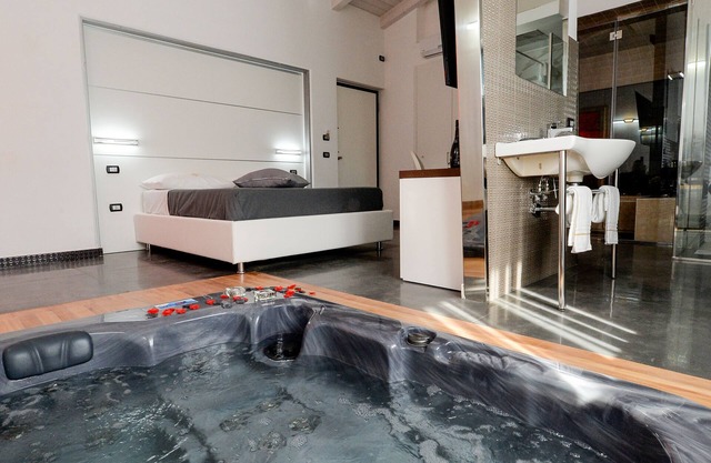 X Hotel