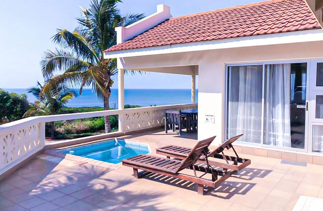Xai-Xai Beach Bliss: Your Private Coastal Retreat! Visit Mozambique.