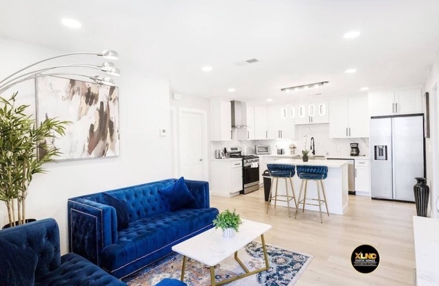 Xlnc Home 3bed2bath by sdstay