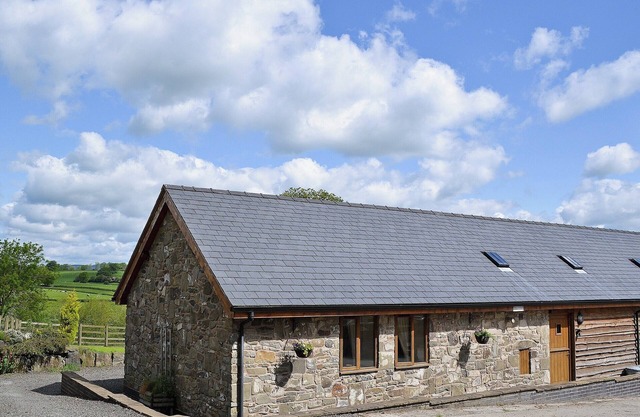 Y Dderwen at Brynglas Farm