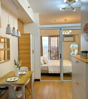 Yevaiah's Escape - The Celandine