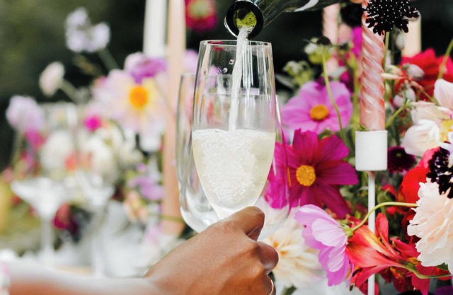 Your home for intimate celebrations in the heart of the Midlands Meander