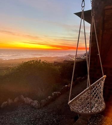 Yzerfontein 3 Bed House with Pool & Sea Views