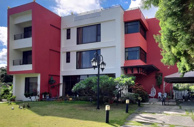 Zai Yan-Yan B&B