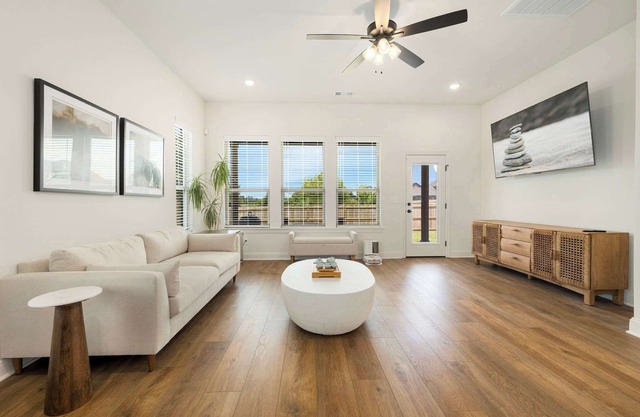 Zen Spot-4 mi to Promenade & Amp-Private Office