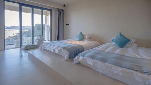 Ziluo Bay - Aegean Beach B&B