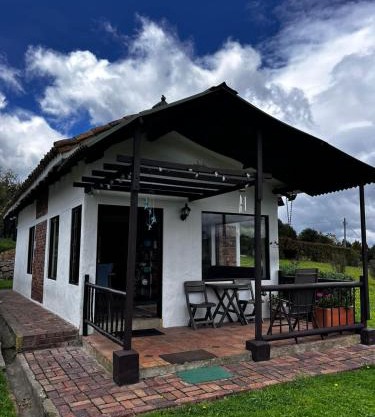 Zingara de la Montaña: Hermosa Casa en Zipaquira